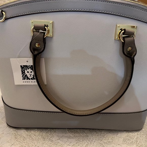 Ann Klein New Recruits satchel purse light gray NWT "read" - Picture 6 of 12